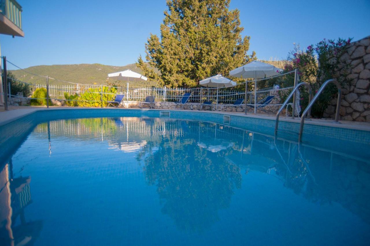 Deep Blue- Rosemary Sea View Apartment Agios Nikitas Exterior photo